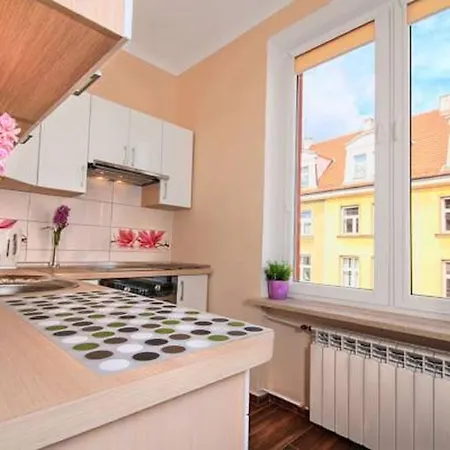 Absyntapart Biskupia * فروتسواف