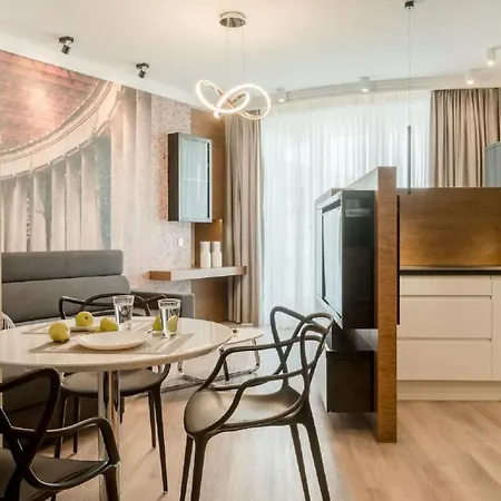 Absyntapart Biskupia * 弗罗茨瓦夫